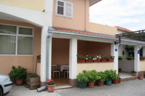  Apartments Miše  Трогир